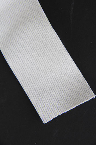 Valkoinen kuminauha 5,0 cm